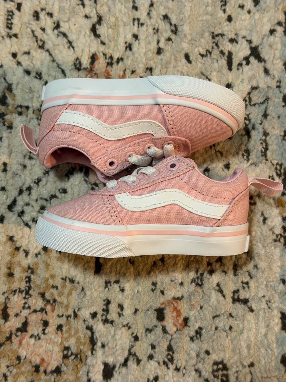 NWOT Kids Pink Canvas Skate Sneakers